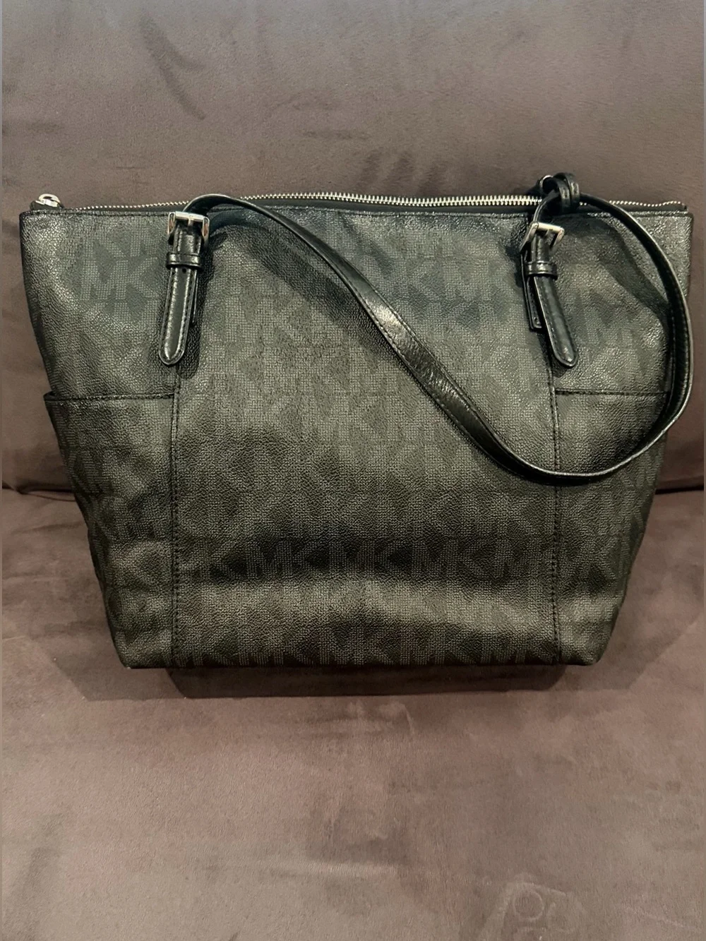 Michael Kors Jet Set Black Signature Tote MK Logo Silver Logo